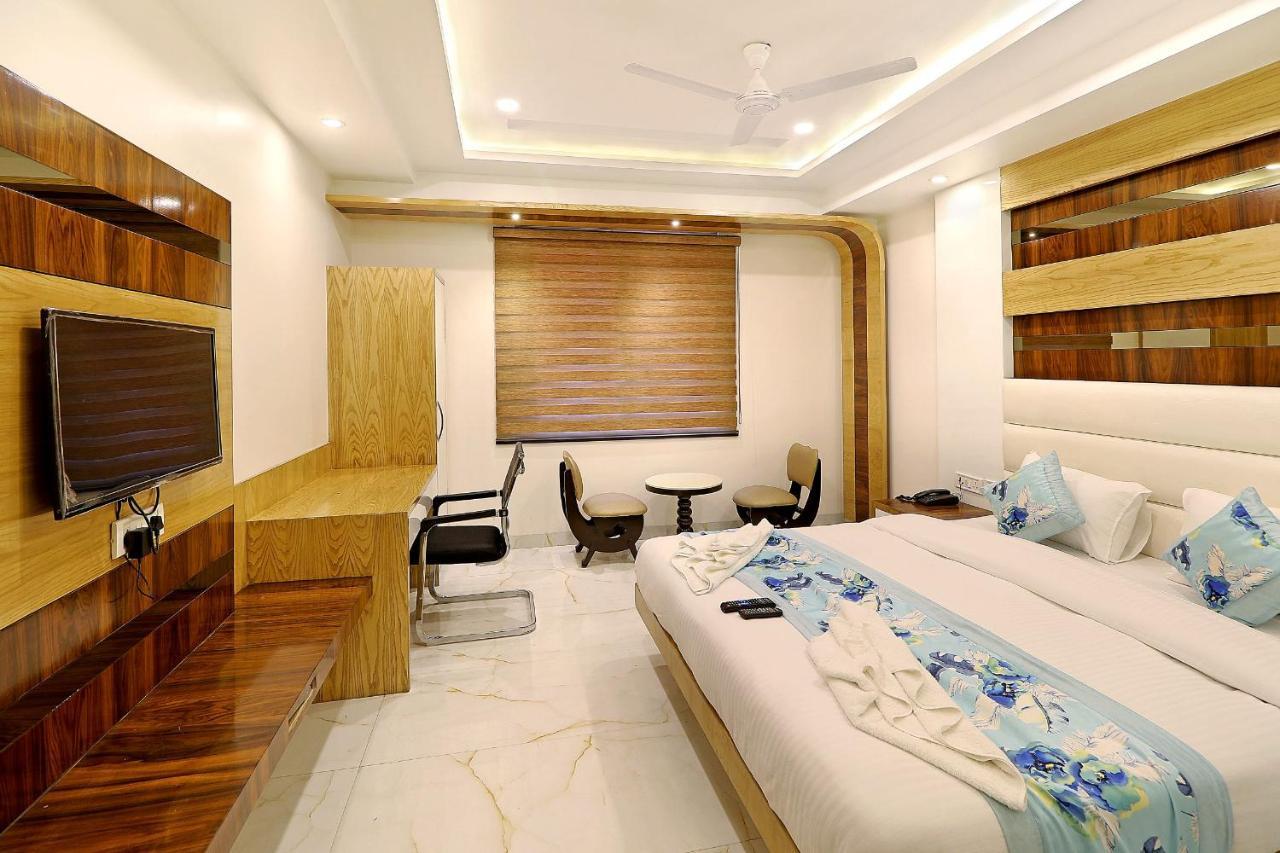 Hotel York Legacy -3 Minutes Walk From New Delhi Railway Station 'The 5 Star Ambience' Newly Built Exterior foto